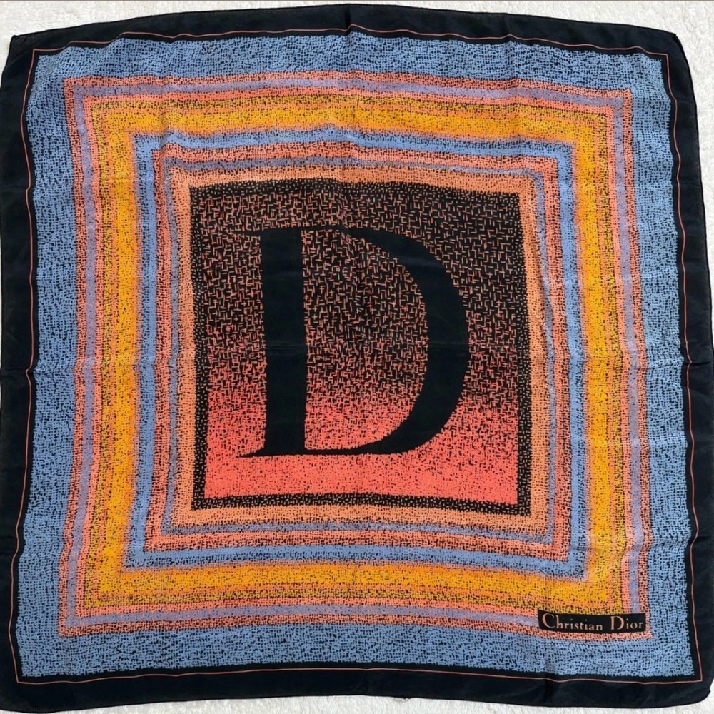 Christian Dior Scarf 🖤💫 - Picture 1 of 2